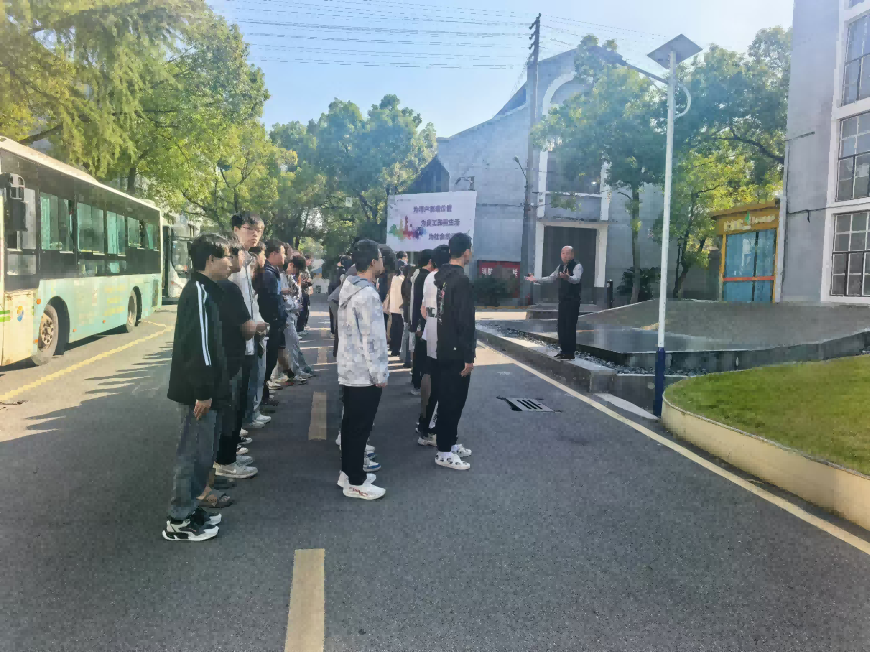 湖南工程学院学生来千亿网页版研学